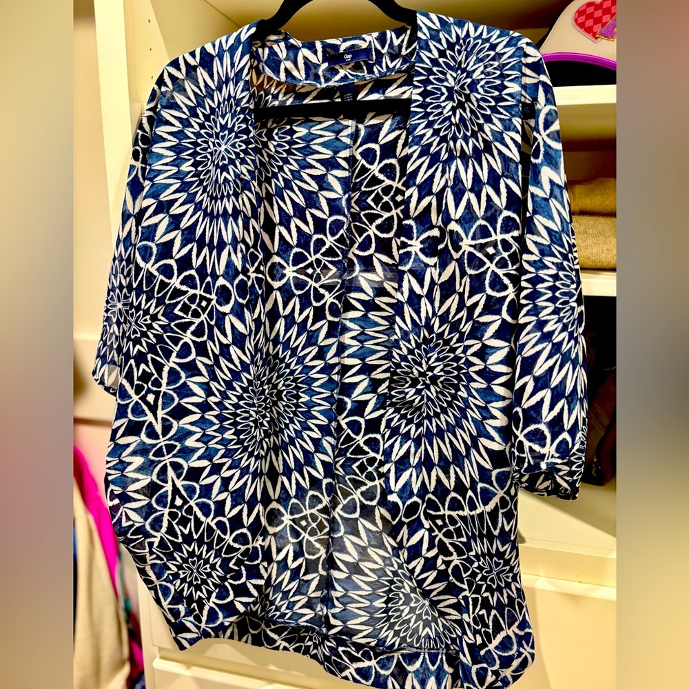 Blue and White Patterned Women's Top